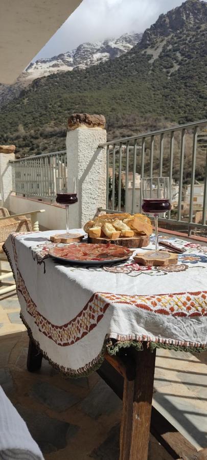 Blanca Martin Villa Trevelez Exterior photo